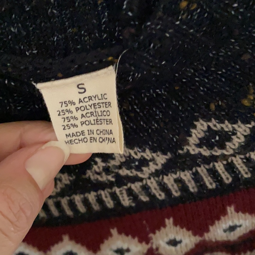 Sweater - Picture 3 of 3